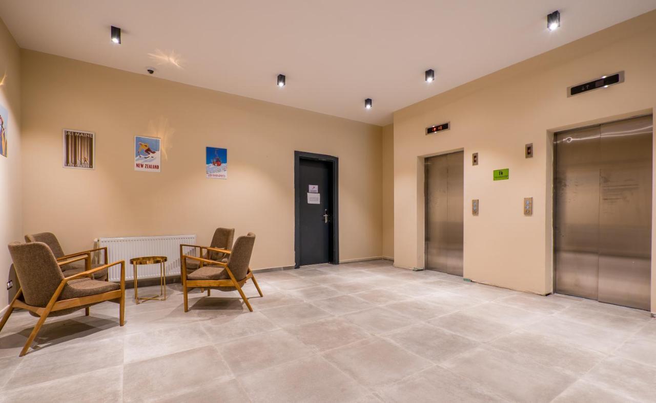 Loft1 Apartment 302 古多里 外观 照片